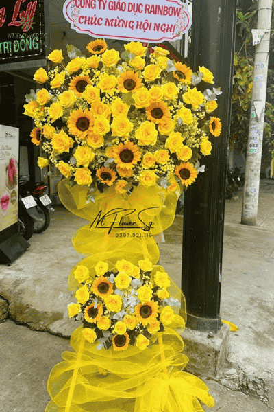 Gợi ý kệ hoa khai giảng trong ngày tựu trường 59